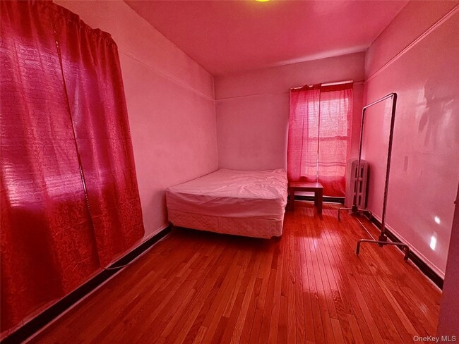 Building Photo - 36 Eldert Ln