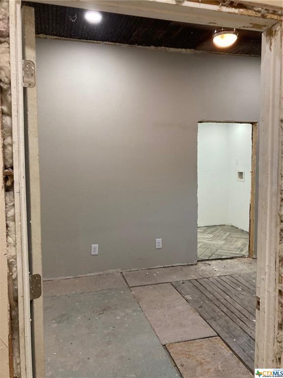 Building Photo - 1010 S 20th St