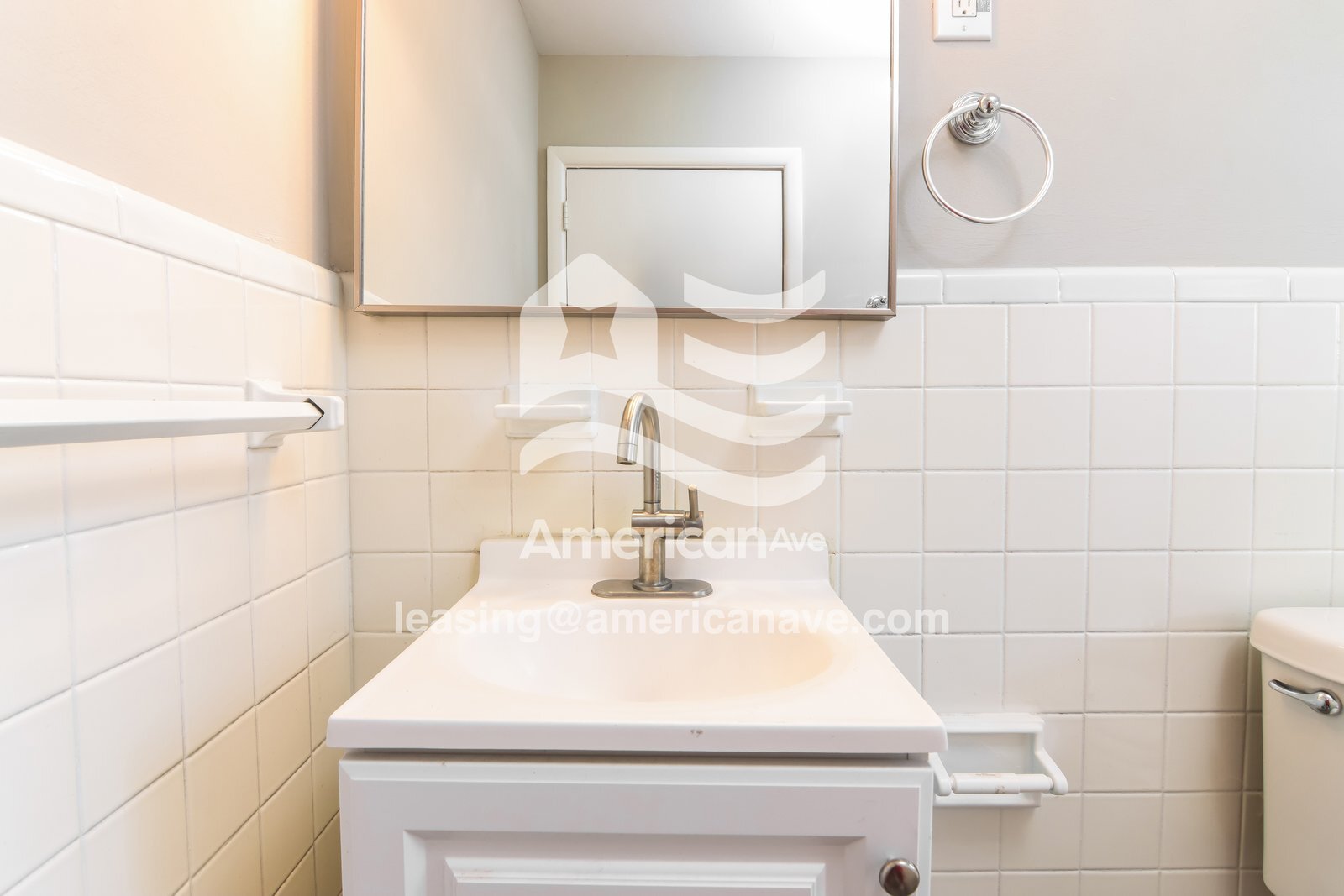 Building Photo - 822 33rd Ave