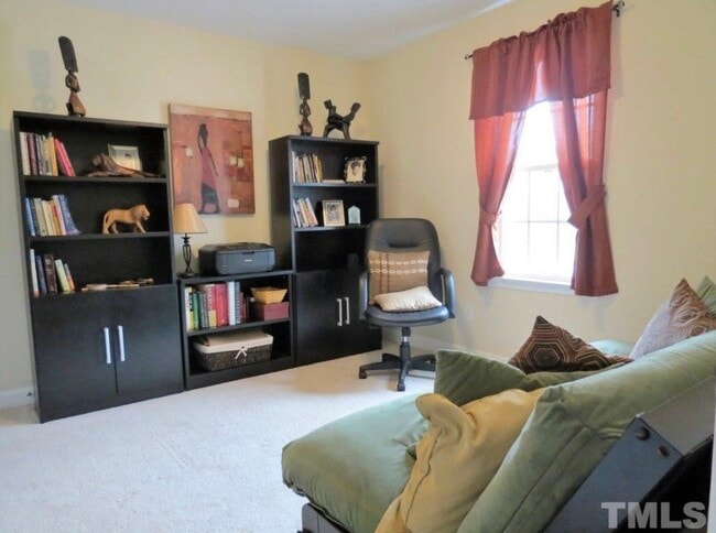 Building Photo - 844 Saratoga Dr