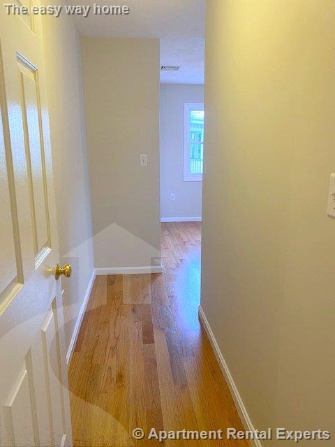 Building Photo - 66 Cedar St