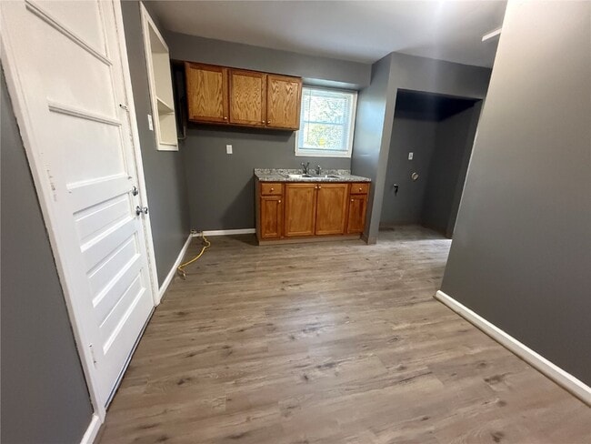 Building Photo - 223 La Motte Ln