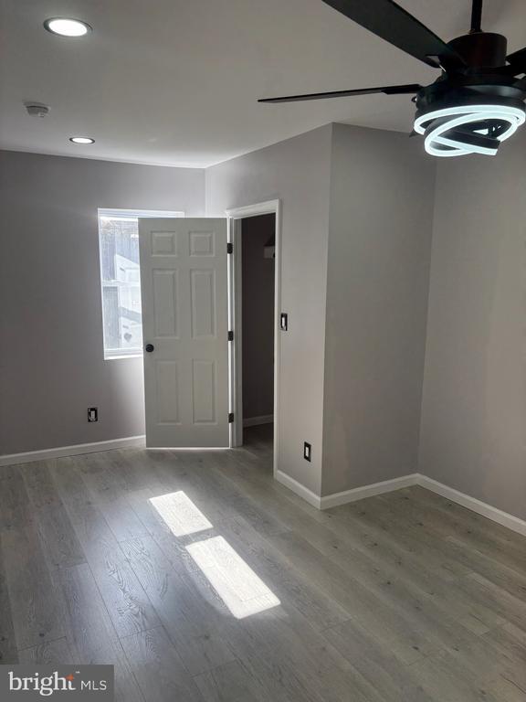 Building Photo - 220 N 9th St