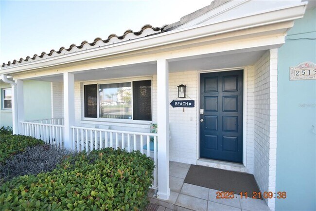 Building Photo - 2513 Gulf Blvd