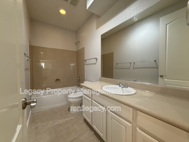 Building Photo - 8843 Latigo Ct