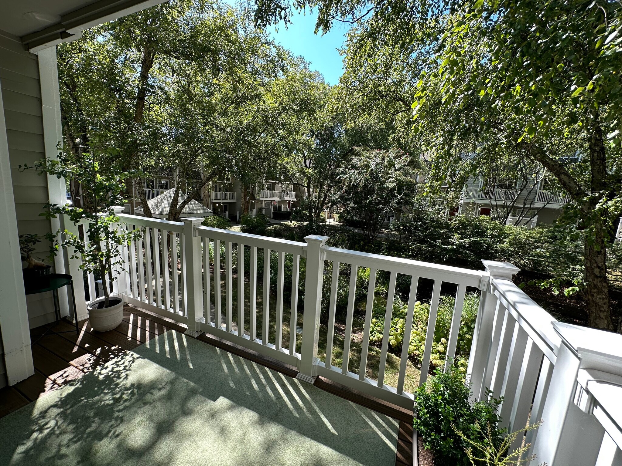Balcony (always sunny, faces west) - 5801 Inman Park Cir