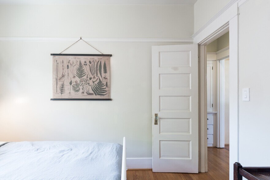 Building Photo - 7468 N Huron Ave