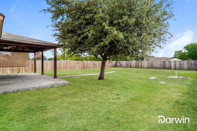 Building Photo - 2651 White Wing Way