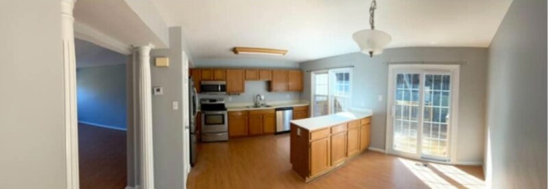 Building Photo - 204 Rolling Hill Ct