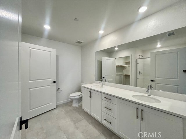 Building Photo - 6114 Valentina Wy