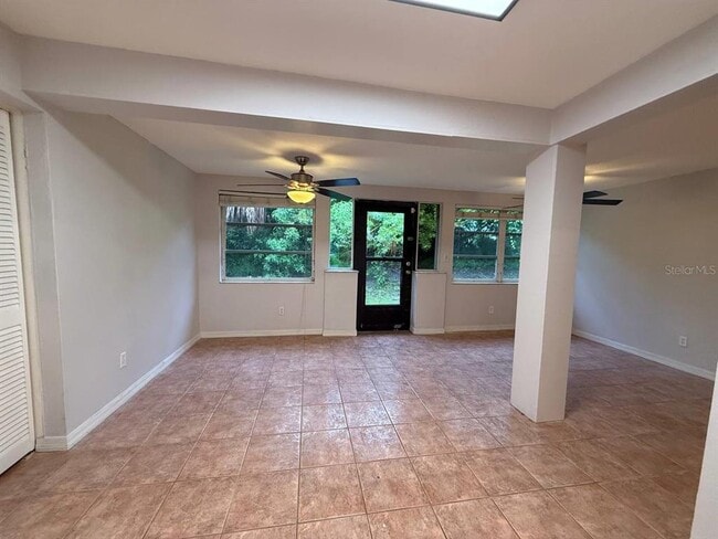 Building Photo - 1217 McMullen Booth Rd