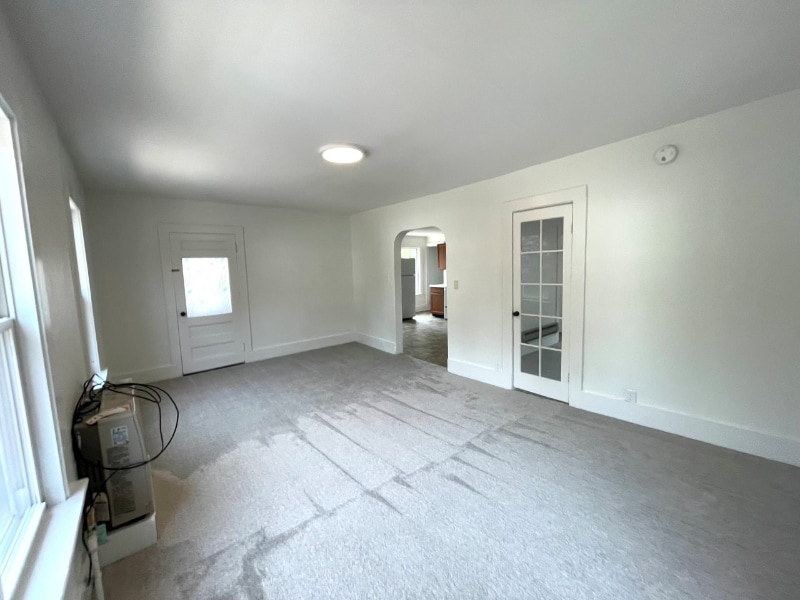 Building Photo - 184 Malletts Bay Ave