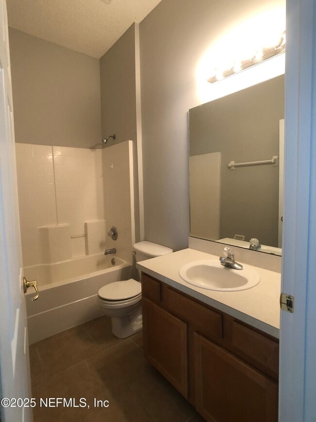 Building Photo - 3566 White Cow Ct