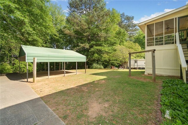 Building Photo - 106 Robinhood Dr