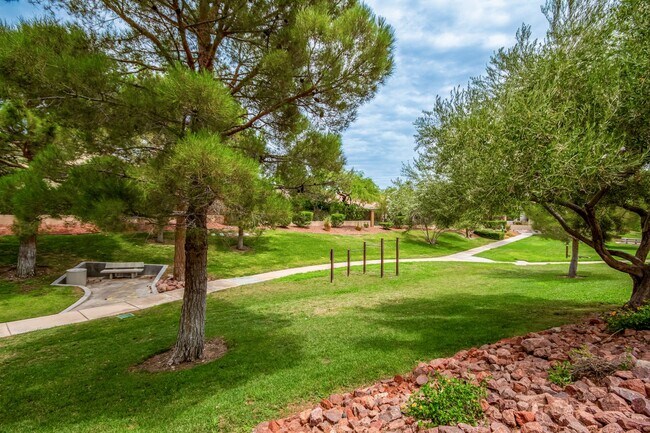 Building Photo - GATED SUMMERLIN CONDO/COMMUNITY POOL/SPA/ BASKETBALL COURT-2 CAR ATTACHED GARAGE!