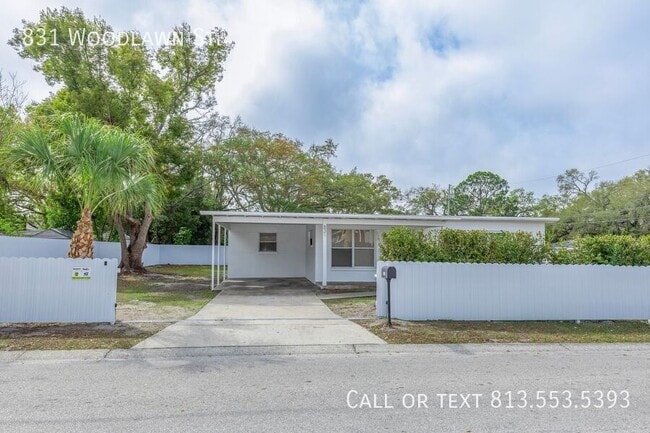 Building Photo - 831 Woodlawn St