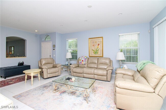 Building Photo - 5964 Sand Wedge Ln