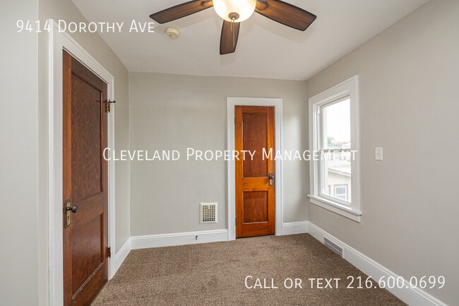 Building Photo - 9414 Dorothy Ave