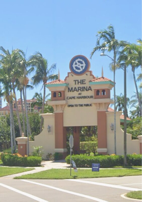 Building Photo - 5240 Chiquita Blvd S