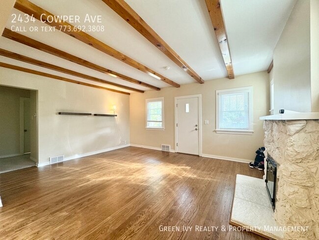 Building Photo - 2434 Cowper Ave