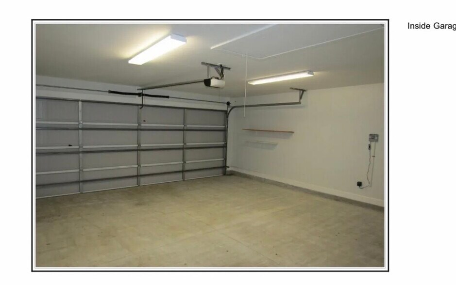 Garage - 644 Osprey Cir