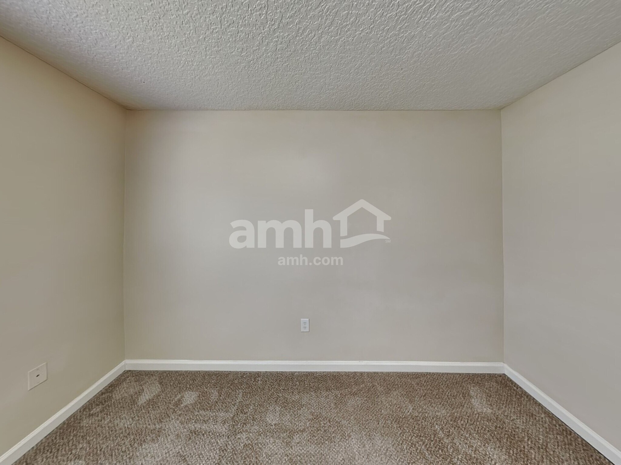 Building Photo - 1299 Highfield Ln