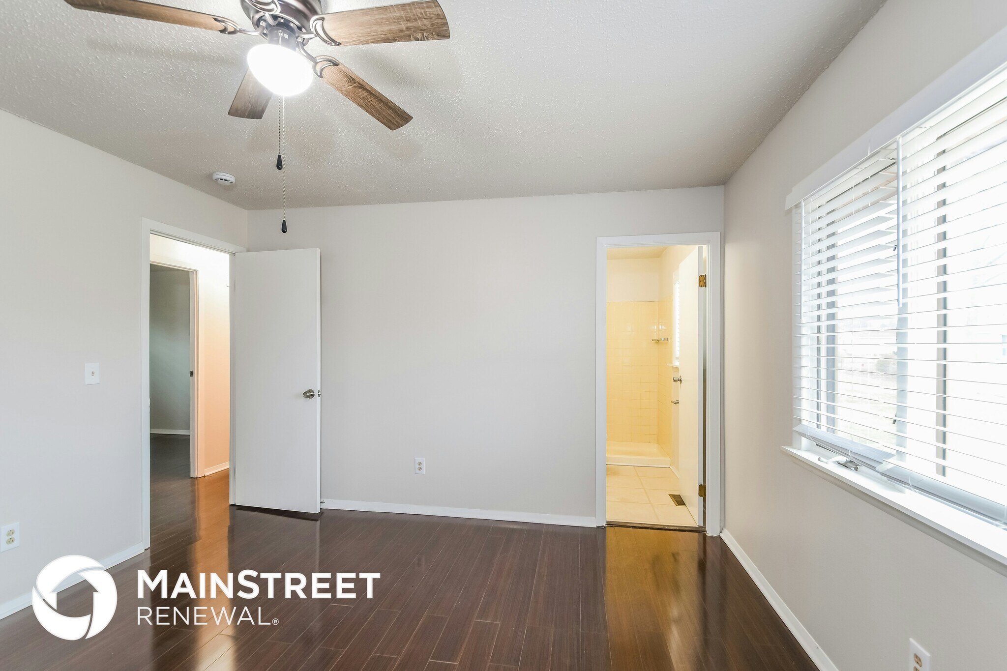 Building Photo - 15520 Ninety-Seventh Ave