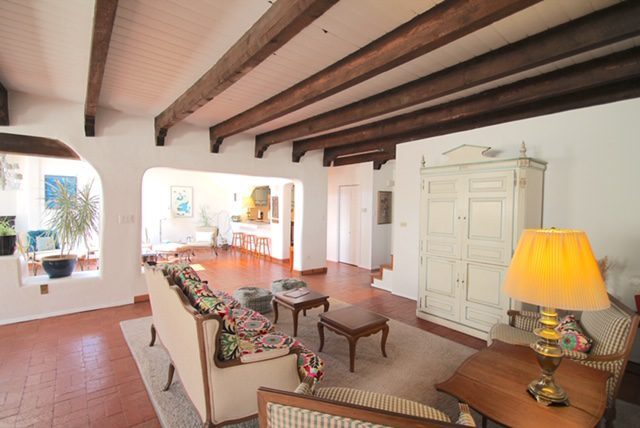 Building Photo - 318 San Pasquale Ave NW