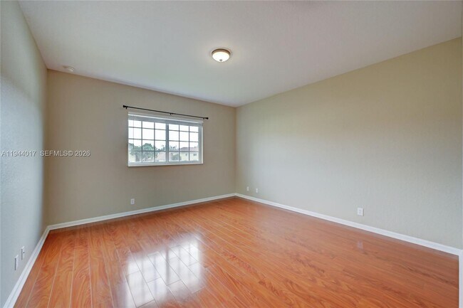 Building Photo - 3258 NW 32nd Terrace