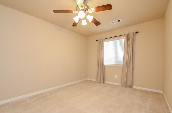 Building Photo - 6022 Preserve Ln