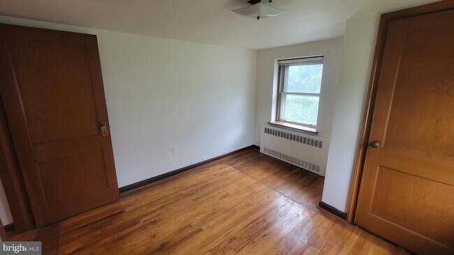 Building Photo - 1210 Matsonford Rd