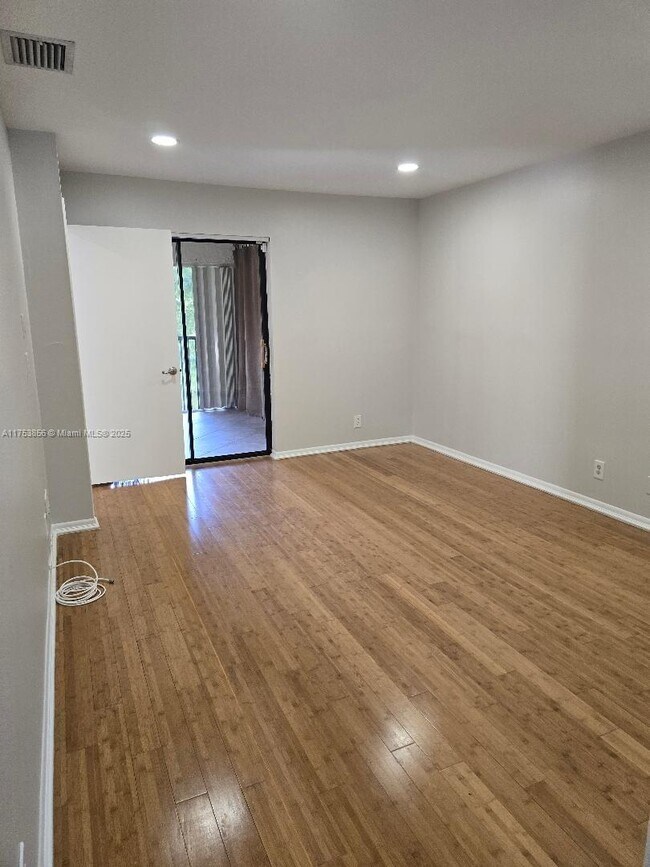 Building Photo - 3299 Cocoplum Cir