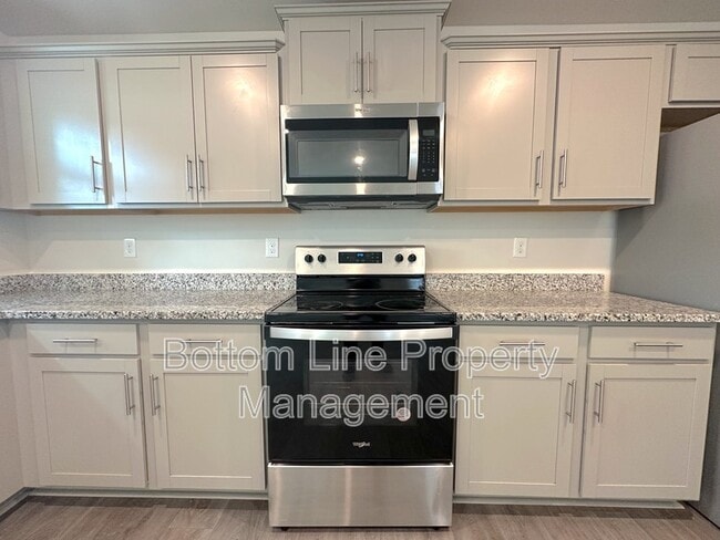 Building Photo - 2129 Allium Dr