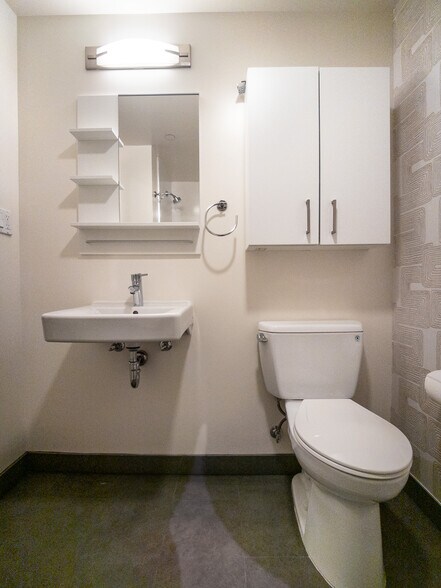 Building Photo - 1201 Sutter St