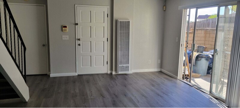 Building Photo - 2360 Euclid Ave