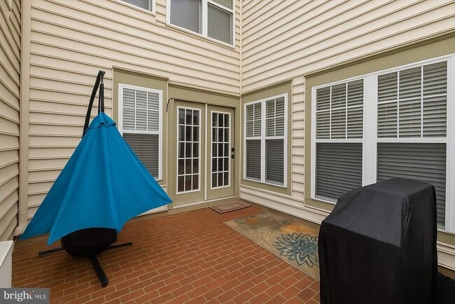 Building Photo - 23605 Clarksmeade Dr