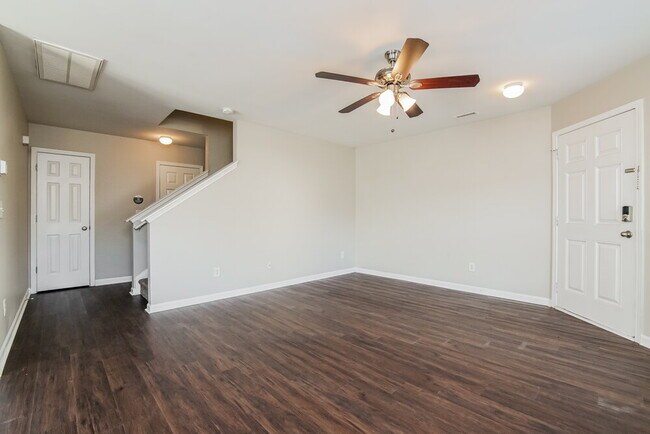 Building Photo - 141 Bellfare Dr