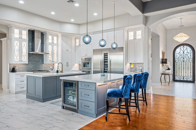 Building Photo - 12131 E Cloud Rd