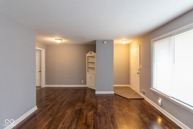 Building Photo - 1924 Lowell Ave