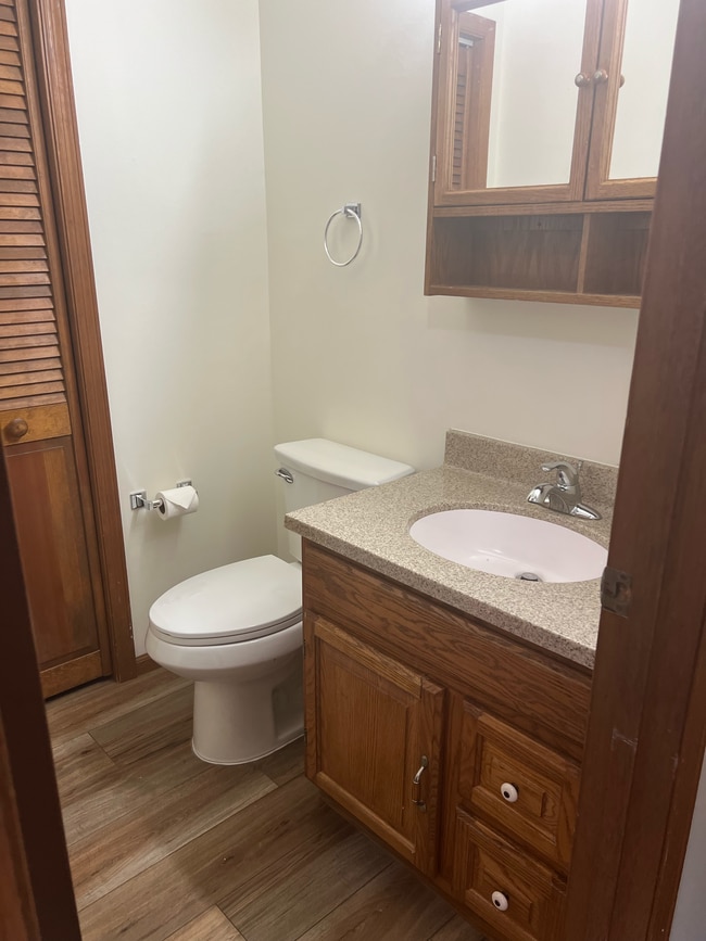 Building Photo - 162 S 19th St