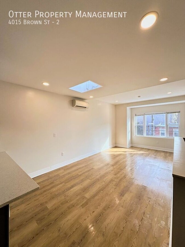 Building Photo - Spacious 1BR/1BA in University City | Prim...