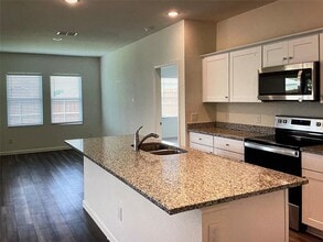 Building Photo - Wonderful 4 bedroom in Willow Springs!