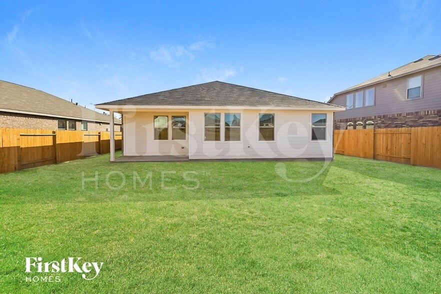 Building Photo - 26211 Cooperstown Wy