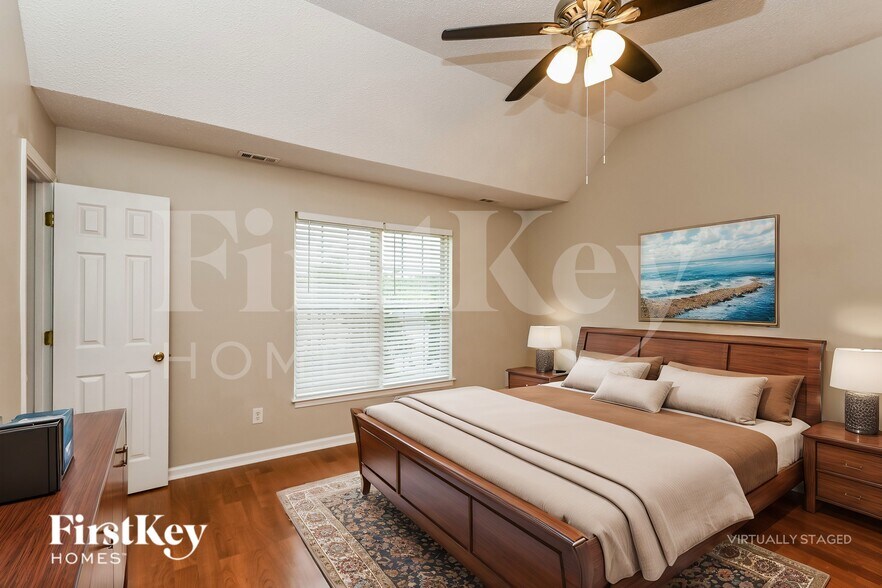 Building Photo - 236 Patrick Ave SW