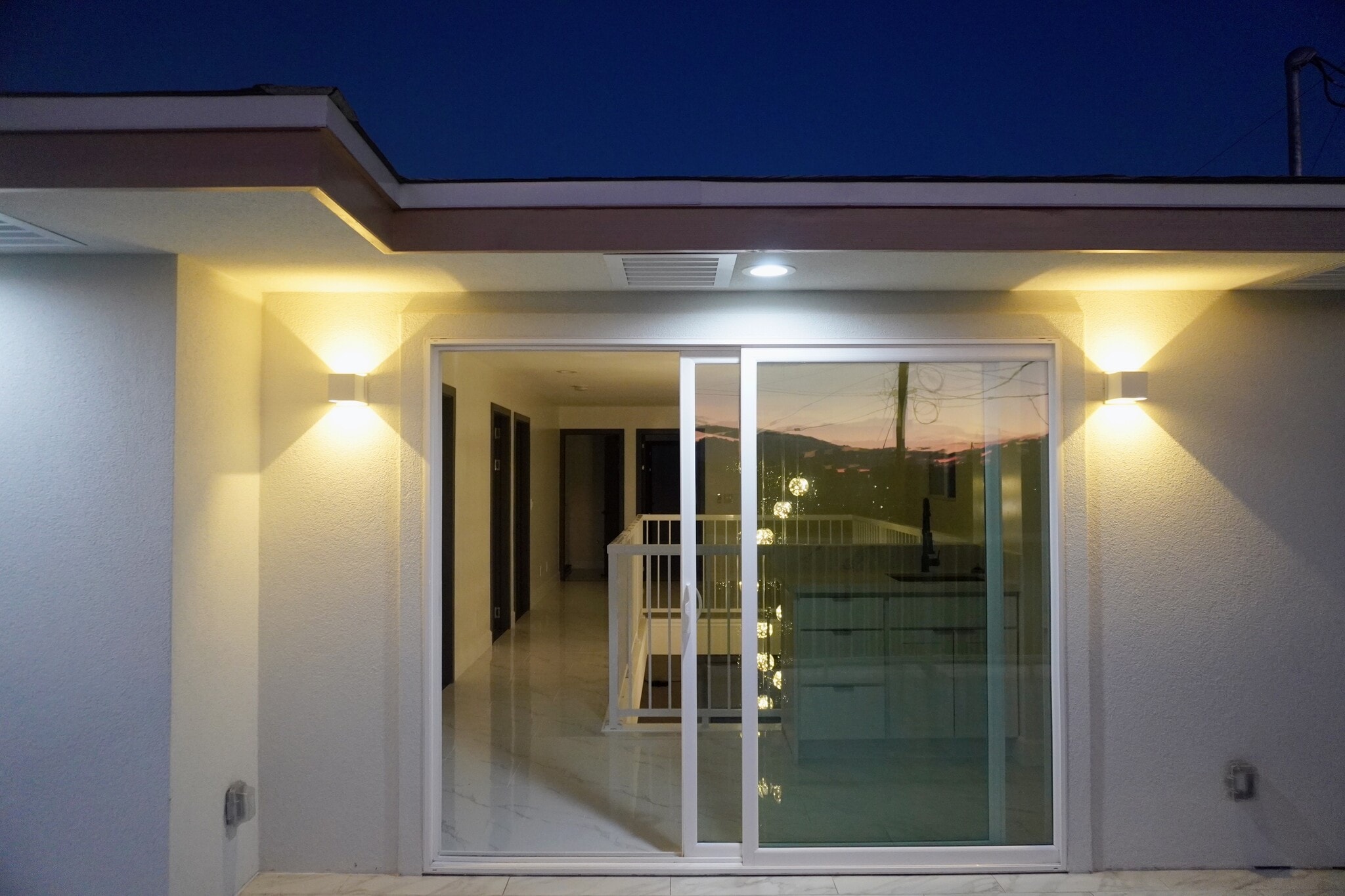 Building Photo - 551 11th Ave