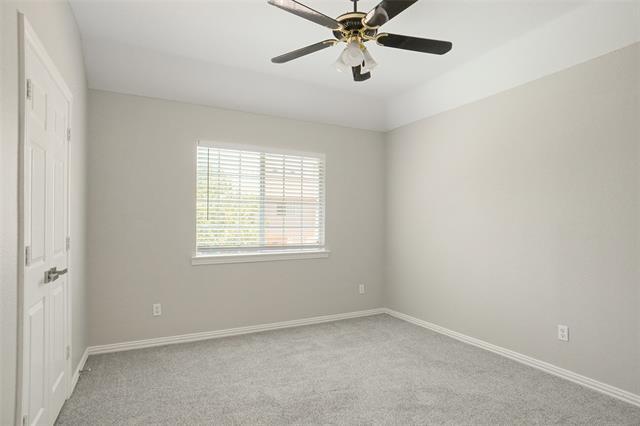 Building Photo - 2709 Indian Oak Dr