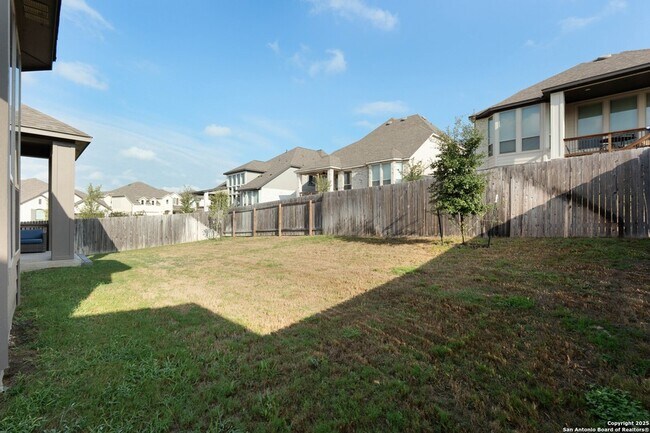 Building Photo - 12231 Old Gage Rnch