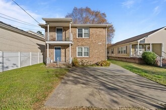 Building Photo - For Rent in Beautiful Chesapeake!