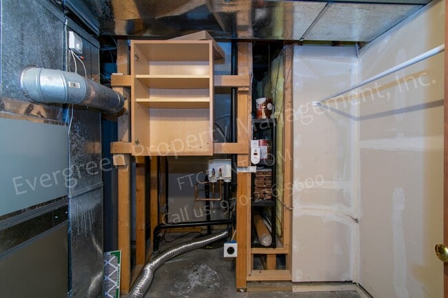 Building Photo - 2371 Turquoise St