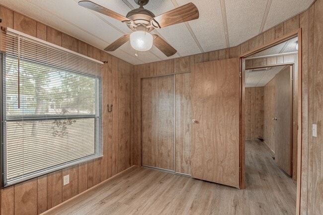 Building Photo - 30 Allen Rd